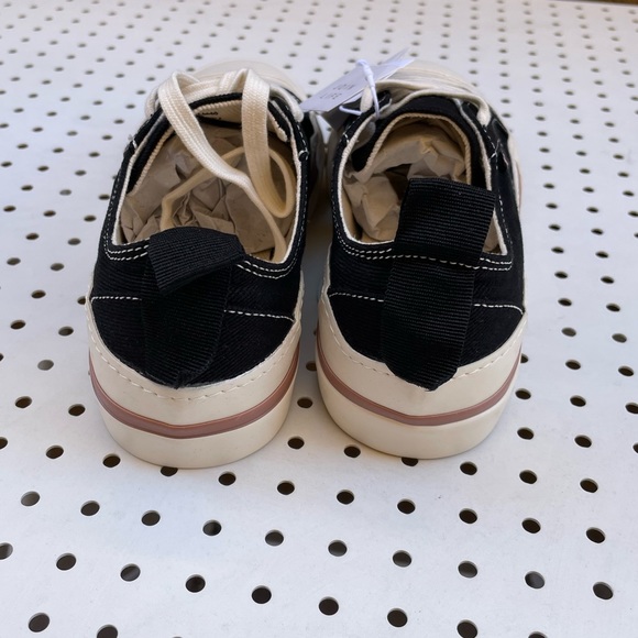 Zara girls black lace up sneakers. - Picture 6 of 7